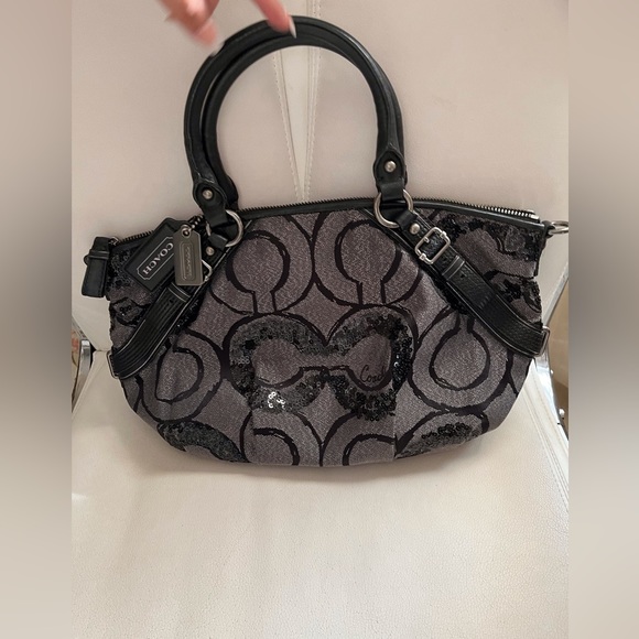 Coach handbag - Picture 3 of 3